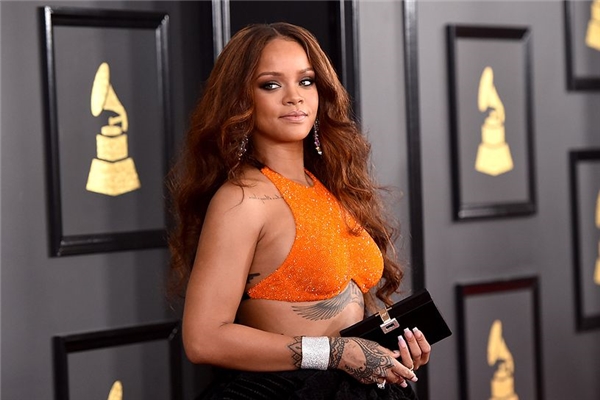 Rihanna chính là một trong những ca sĩ nổi tiếng nhất thế giới ở thời điểm hiện tại.