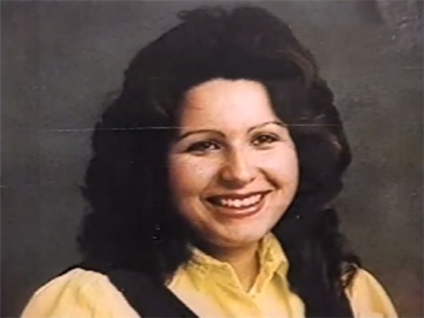 Gloria Ramirez là một phụ nữ trẻ tìm đến bệnh viện ở giai đoạn cuối cùng của ung thư cổ tử cung.