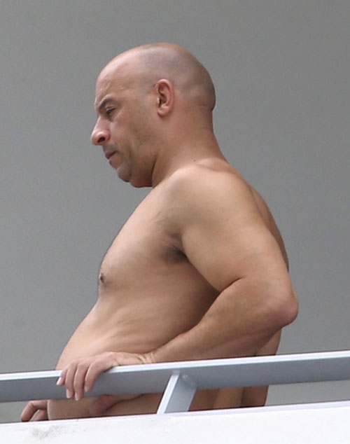 Có lẽ được nghỉ ngơi nên Vin Diesel đã không chú ý đến cân nặng của mình.