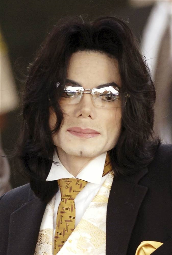 Michael Jackson được tiết lộ là đã gửi thư cho bạn mình, thể hiện sự lo sợ rằng ông sẽ bị ám sát.