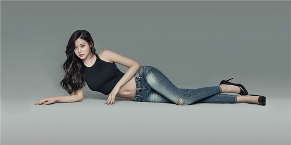Vượt Suzy, Seolhyun đứng đầu bảng xếp hạng danh tiếng sao nữ tháng 5 Vượt Suzy, Seolhyun đứng đầu bảng xếp hạng danh tiếng sao nữ tháng 5