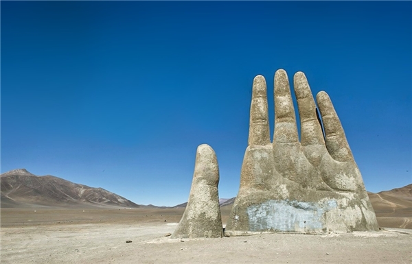 Bàn tay của sa mạc.