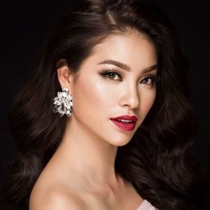Hoa hậu Phạm Hương