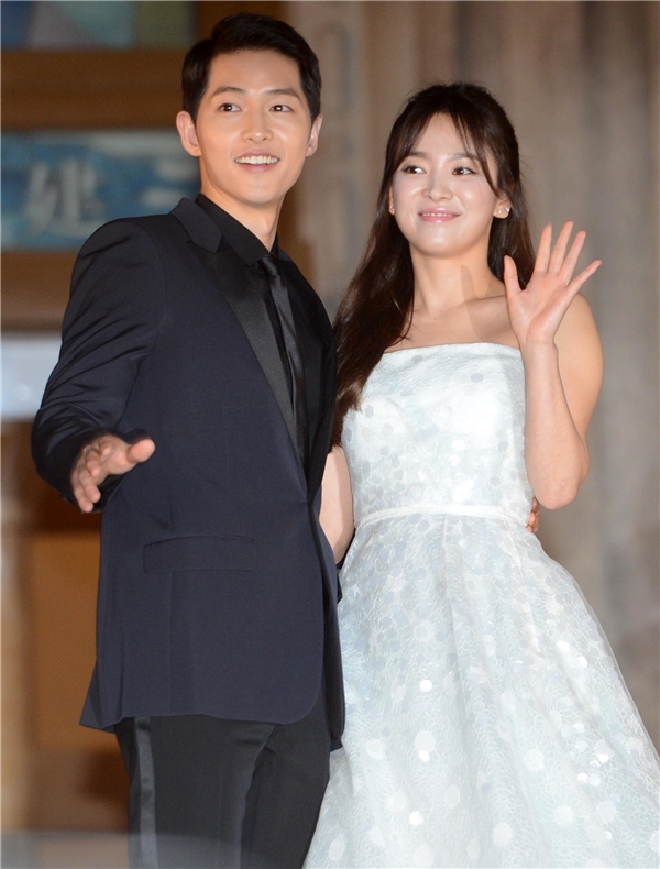 Song Joong Ki và Song Hye Kyo nhận được nhiều lời đề nghị tài trợ cho đám cưới.