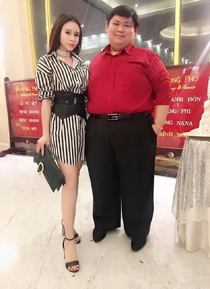 Cặp đôi Việt người đẹp và quái thú bất ngờ được báo nước ngoài khen ngợi