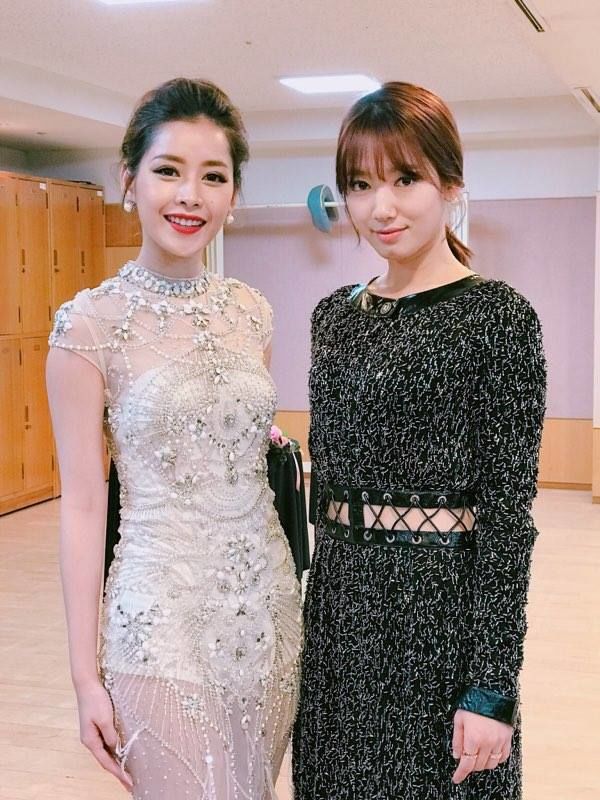
Tháng 11/2016, Chi Pu sang Hàn Quốc để tham dự lễ trao giải Asia Artist Awards. Trong hậu trường, cô đã có cơ hội chụp cùng nữ diễn viên đình đám xứ kim chi - Park Shin Hye. - Tin sao Viet - Tin tuc sao Viet - Scandal sao Viet - Tin tuc cua Sao - Tin cua Sao