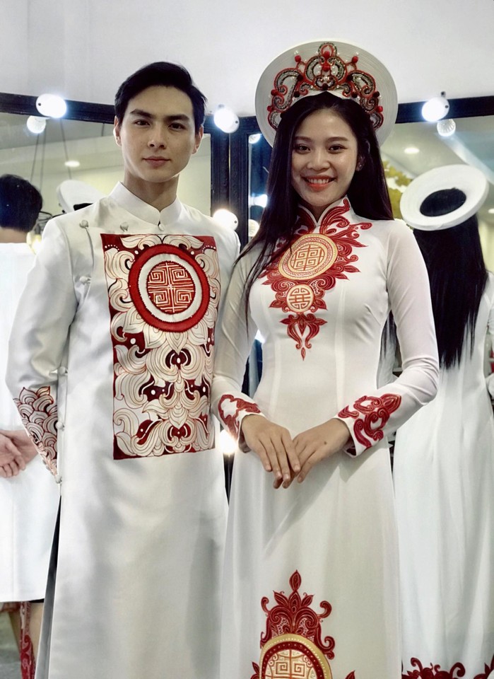 HOT: Chúng Huyền Thanh và bạn trai soái ca tất bật đi thử trang phục cưới - Tin sao Viet - Tin tuc sao Viet - Scandal sao Viet - Tin tuc cua Sao - Tin cua Sao