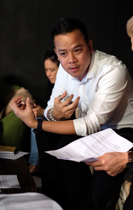 Đạo diễn Trần Bửu Lộc.
Đạo diễn Trần Bửu Lộc.