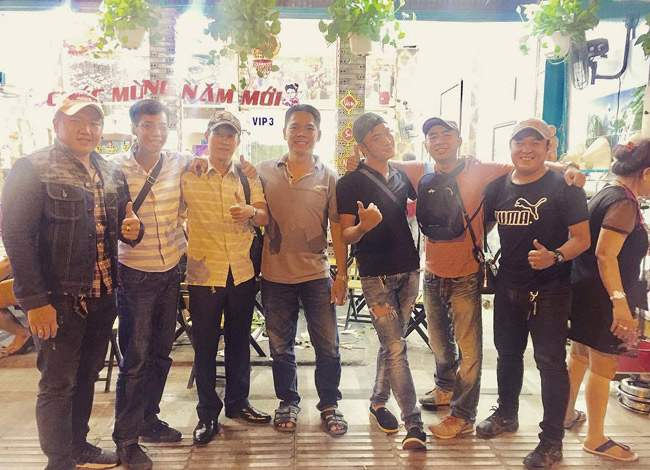 
Những chàng "hiệp sĩ đường phố" Sài Gòn đang được dư luận quan tâm (Ảnh: Internet)