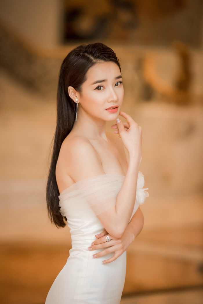 Nhã Phương: Tôi lựa chọn im lặng vì không muốn làm tổn thương bất cứ ai - Tin sao Viet - Tin tuc sao Viet - Scandal sao Viet - Tin tuc cua Sao - Tin cua Sao