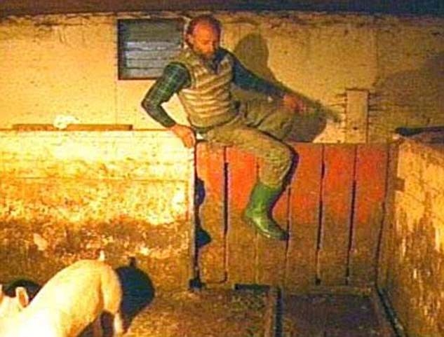Robert Pickton không để lộ bất kì hành tung bí ẩn nào
Robert Pickton không để lộ bất kì hành tung bí ẩn nào