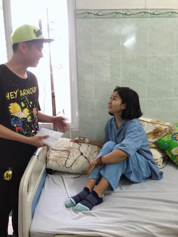 Báº¡n thÃ¢n Mai PhÆ°Æ¡ng bá»©c xÃºc: Báº¯t con nhá» cáº§m phong bÃ¬ chá»¥p hÃ¬nh Äá» chá»©ng minh tiá»n ÄÃ£ trao tay - Tin sao Viet - Tin tuc sao Viet - Scandal sao Viet - Tin tuc cua Sao - Tin cua Sao