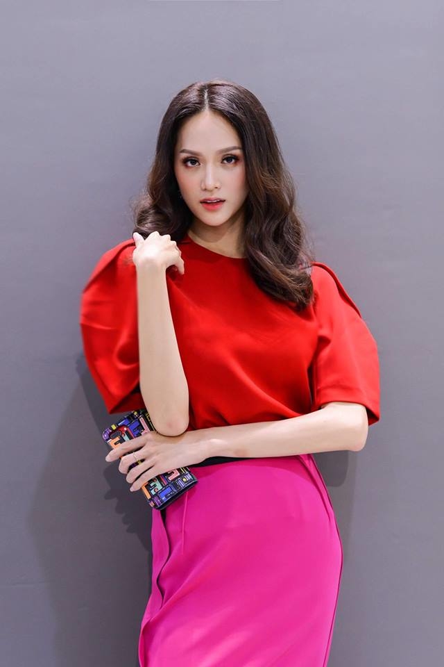 Hoa hậu Hương Giang lột xác với kiểu tóc mới ấn tượng khiến fan khó lòng nhận ra vì quá khác lạ