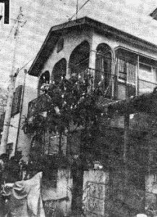 Toàn cảnh ngôi nhà giam giữ nữ sinh Furuta suốt 44 ngày địa ngục.
Toàn cảnh ngôi nhà giam giữ nữ sinh Furuta suốt 44 ngày địa ngục.