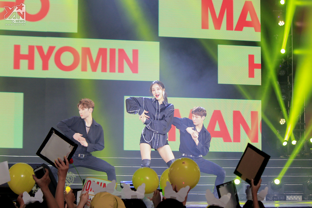Hyomin (T-ARA) và AOA cháy hết mình trên sân khấu cùng dàn sao Việt đình đám
