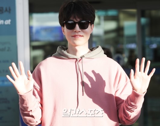 lee-dong-wook-appeared-at-incheon-airport-took-a-flight-to-taiwan