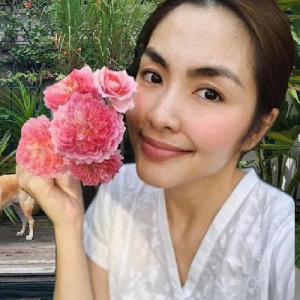 Tăng Thanh Hà làm nông mát tay: Thành quả thu hoạch mướt mắt