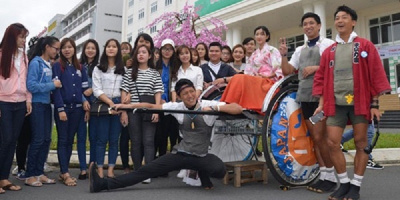 3 chàng Nhật kéo xích lô đi khắp thế giới đã đến Đà Nẵng