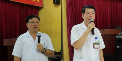 Hà Nội: Không được đi du học, nữ sinh 21 tuổi tự cứa cổ tay 16 vết