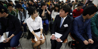 Giới trẻ hờ hững trước thông tin “người Hàn Quốc sắp biến mất”
