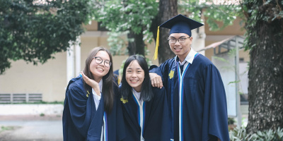 Nguyễn Thị Minh Khai - Ngôi trường THPT đầu tiên ở Sài Gòn tự thiết kế áo choàng tốt nghiệp