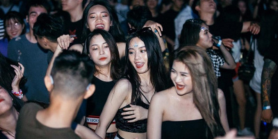 Giới trẻ Hà Nội đã có một buổi Rave “đúng đã” tại đêm hội âm nhạc NEX với toàn dàn DJ “khủng”