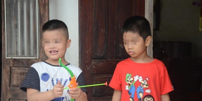 Vụ trao nhầm con ở Hà Nội: Gia đình rút đơn kiện, sẽ tổ chức buổi giao nhận con và đổi họ, tên 2 bé