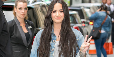 Hình ảnh đầu tiên của công chú Disney Demi Lovato sau lần thoát khỏi "lưỡi hái tử thần"