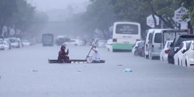 Đà Nẵng: Ngập lụt vẫn diễn ra trên diện rộng, học sinh tiếp tục được nghỉ học ngày 11/12
