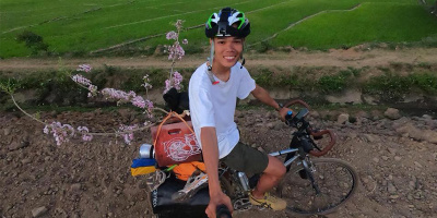 Thanh niên đạp xe về quê ăn Tết vì "đam mê": đọc bình luận của dân mạng mà cười "té ghế"