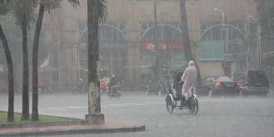 Sau nhiều ngày nắng kinh hoàng, từ hôm nay Sài Gòn sẽ liên tục đón những cơn mưa "quý như vàng"