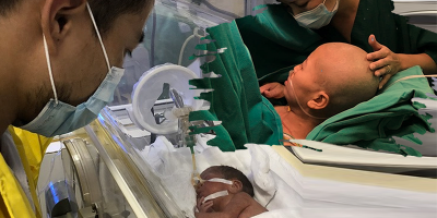 Sau 1 tuần vượt cạn, sức khỏe sản phụ ung thư vú "rất khó nói": "Chỉ mong tuần này mẹ con gặp nhau"