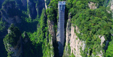 "Thót tim" với Bách Long, thang máy ngoài trời cao nhất thế giới