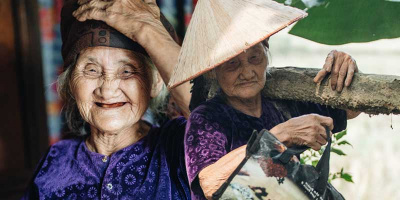 Nằng nặc xin trả sổ hộ nghèo, cụ bà 83 tuổi chọn sống giàu đạo đức
