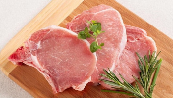 Thịt bò, gừng là thực phẩm 'đại kỵ' với thịt lợn
