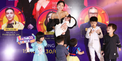 Vừa sinh con 1 tháng, Hoa hậu Oanh Yến dẫn 6 đứa con đi sự kiện