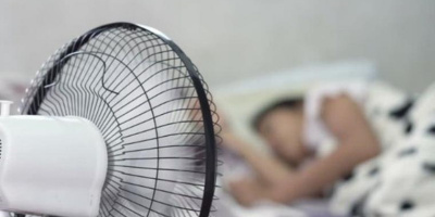 Lạm dụng quạt có thể gây ra liệt mặt, méo miệng