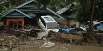 Lũ quét kinh hoàng xảy ra ở Indonesia khiến hàng chục người tử vong