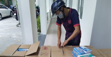 TP. Đà Nẵng truy tìm danh tính chủ lô hàng 25.000 khẩu trang y tế