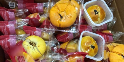 Thu giữ hơn 10 tấn bánh kẹo, trà sữa không rõ nguồn gốc chờ tiêu thụ