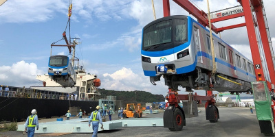 Đoàn tàu metro Bến Thành - Suối Tiên chính thức rời Nhật Bản về TP.HCM