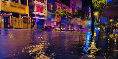 Đà Nẵng ngập nặng vì mưa lớn do ảnh hưởng từ bão số 5