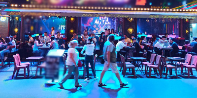 Từ ngày 18h ngày 7/9: Bar, vũ trường ở TP.HCM được mở cửa trở lại