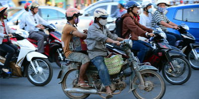 Hà Nội thí điểm hỗ trợ người dân đổi xe máy cũ lấy mới