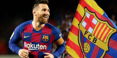 CHÍNH THỨC: Leo Messi thông báo ở lại Barcelona