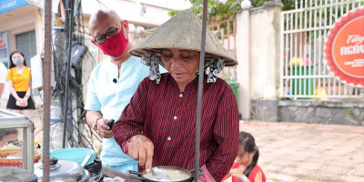 Cựu BTV đài HTV giúp bánh bò, thu về gần 200 triệu đồng trong 60 phút