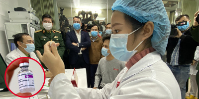 Đối tượng được tiêm lô vắc-xin ngừa Covid-19 đầu tiên nhập về Việt Nam