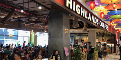 Tranh cãi vụ Highlands Coffee bị tố đuổi khách