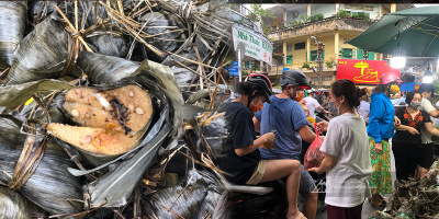 Tết Đoan Ngọ: Mặc dịch, bánh bá trạng người Hoa vẫn đắt khách Sài Gòn