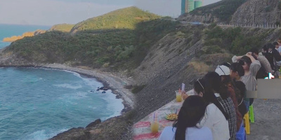 Quán ăn có view xịn: Không ở giữa ruộng lúa thì lại ôm cung đường đèo
